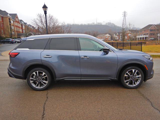 Used 2023 INFINITI QX60 Luxe AWD/4WD image 10