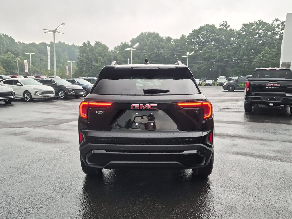 New 2027 GMC Terrain Elevation w/ Elevation Premium Package AWD/4WD image 6