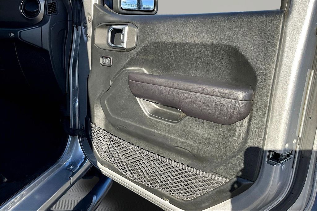 Used 2018 Jeep Wrangler Unlimited Sport S image 23