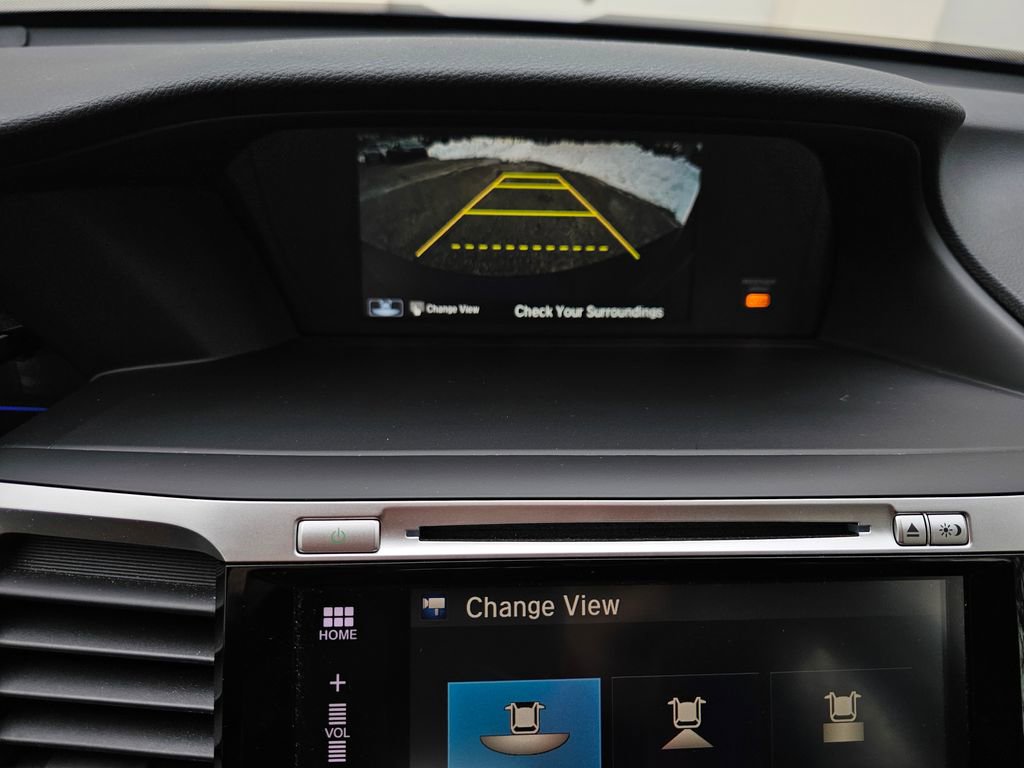 Used 2017 Honda Accord Touring image 12