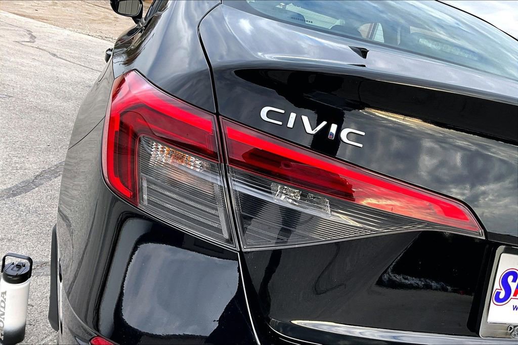 Used 2024 Honda Civic Touring image 22