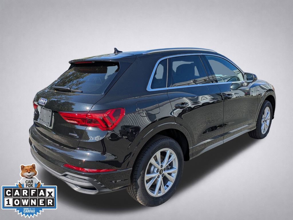 Used 2025 Audi Q3 2.0T Premium w/ Convenience Package AWD/4WD image 4