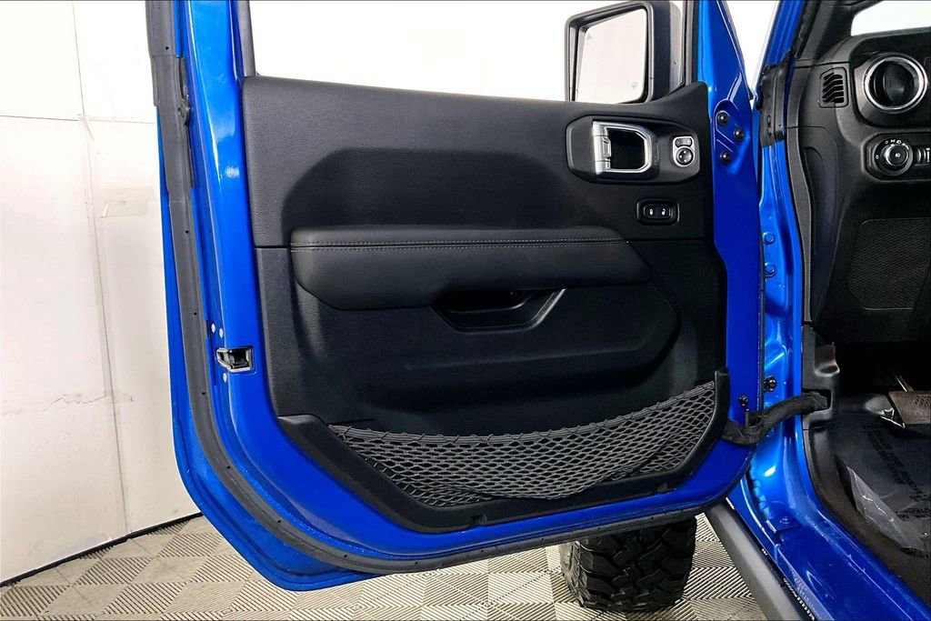 Used 2021 Jeep Wrangler Unlimited Rubicon w/ Dual Top Group image 22