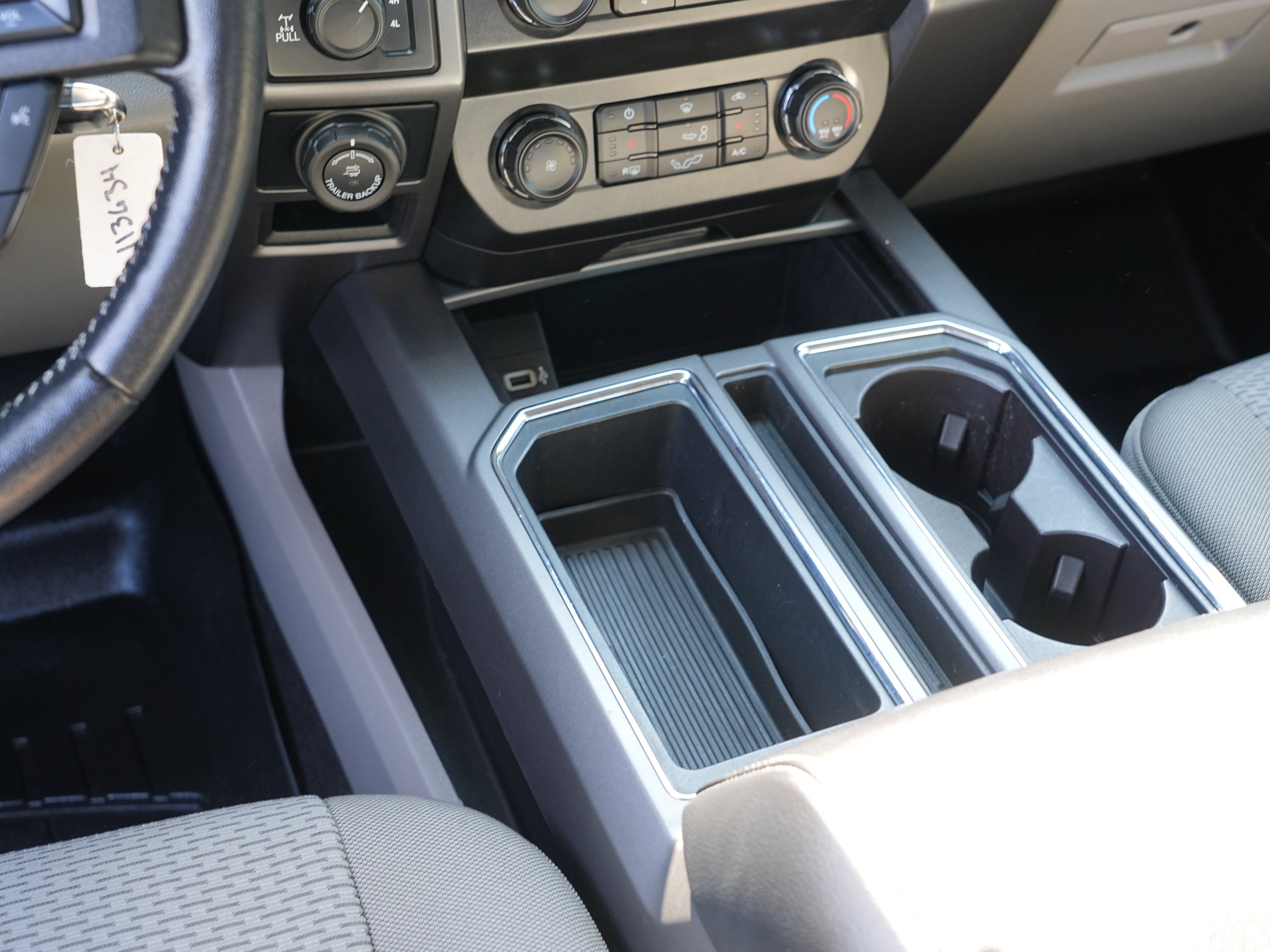 Used 2019 Ford F150 XLT w/ Equipment Group 302A Luxury AWD/4WD image 24