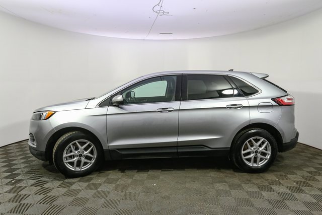 Used 2024 Ford Edge SEL w/ Convenience Package image 6