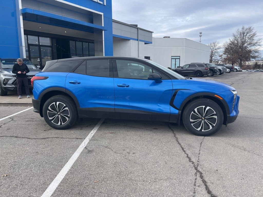 New 2025 Chevrolet Blazer EV LT image 2