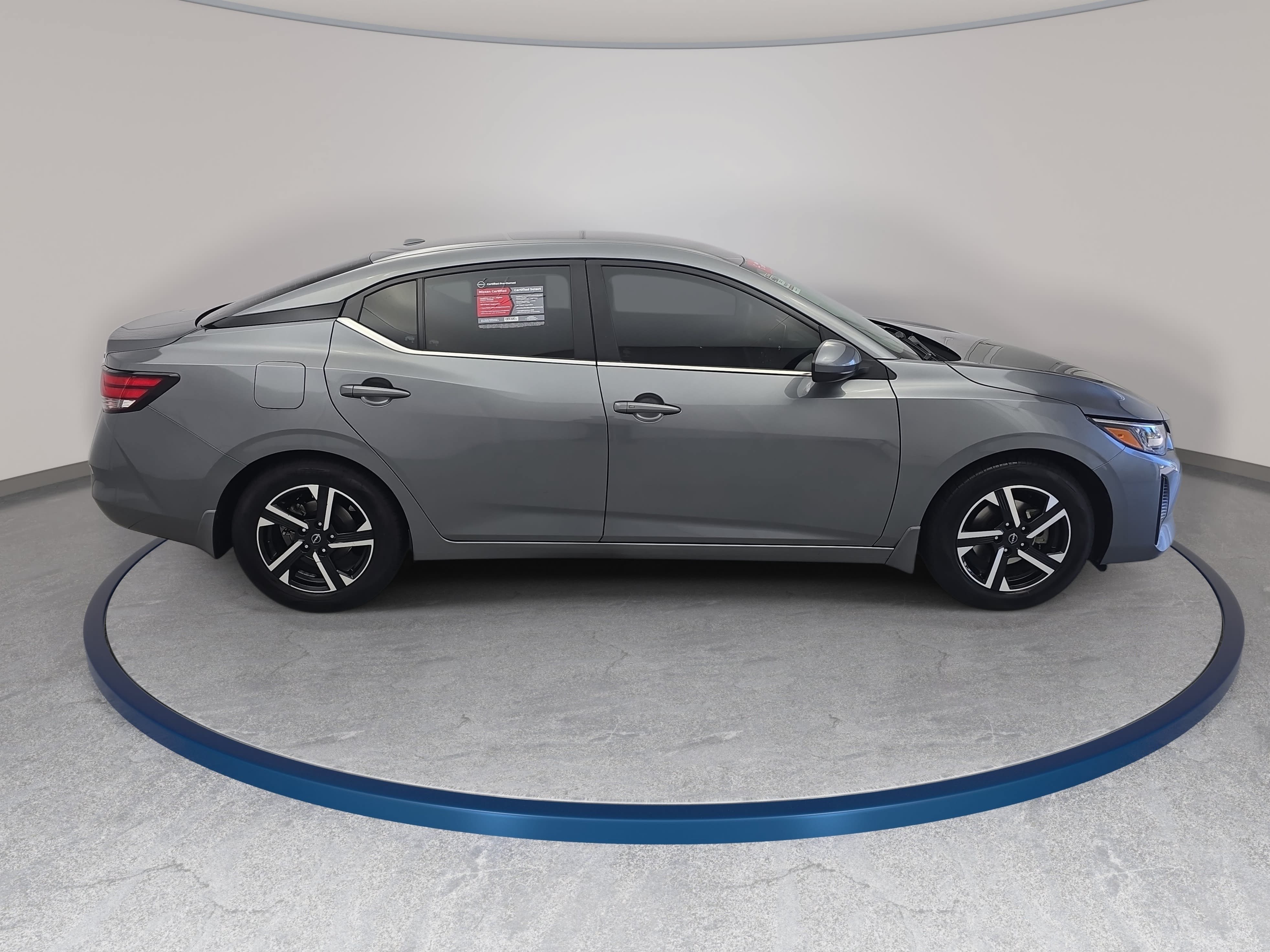 Certified 2024 Nissan Sentra SV FWD image 4