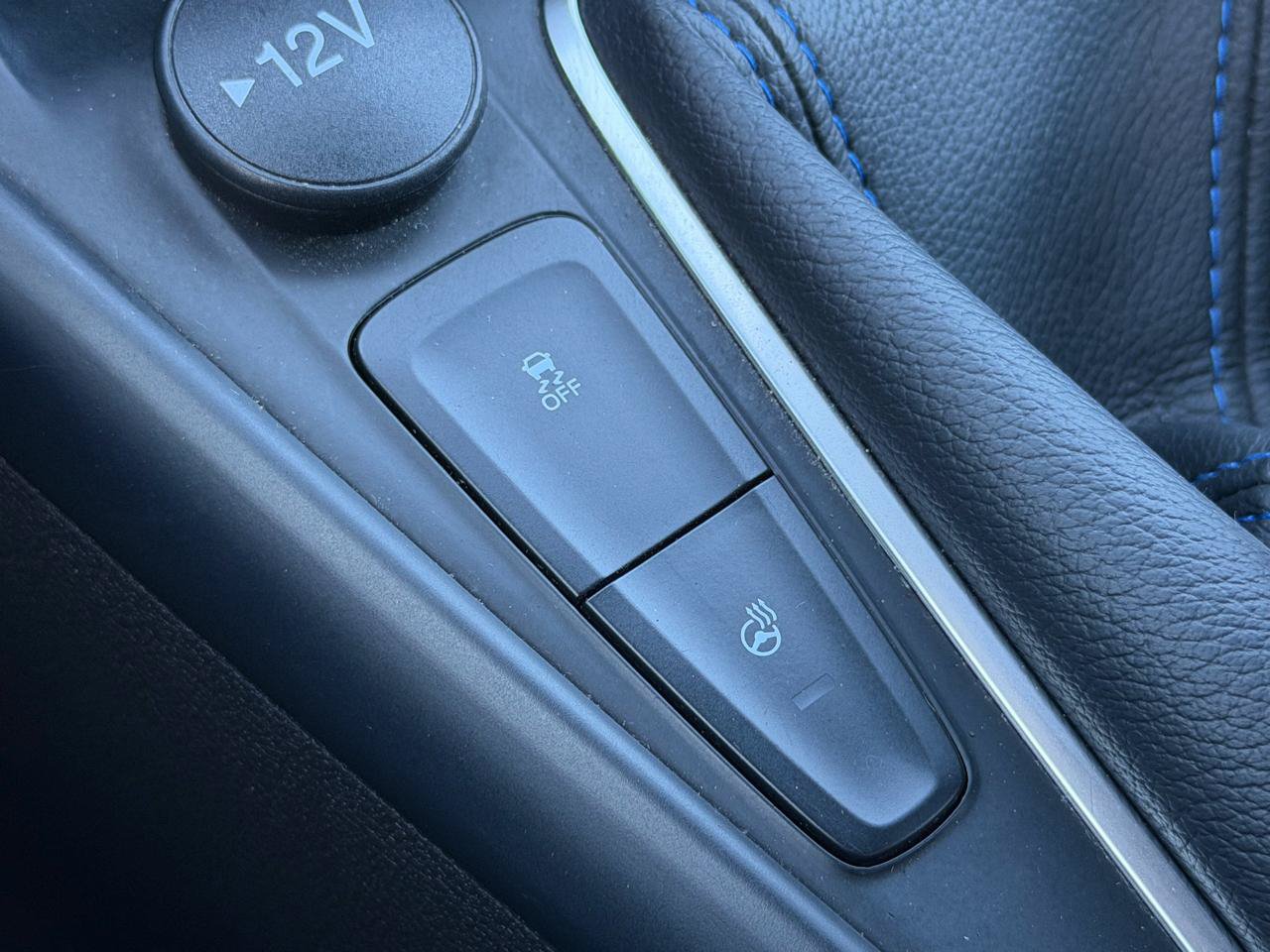 Used 2018 Ford Focus ST FWD image 20