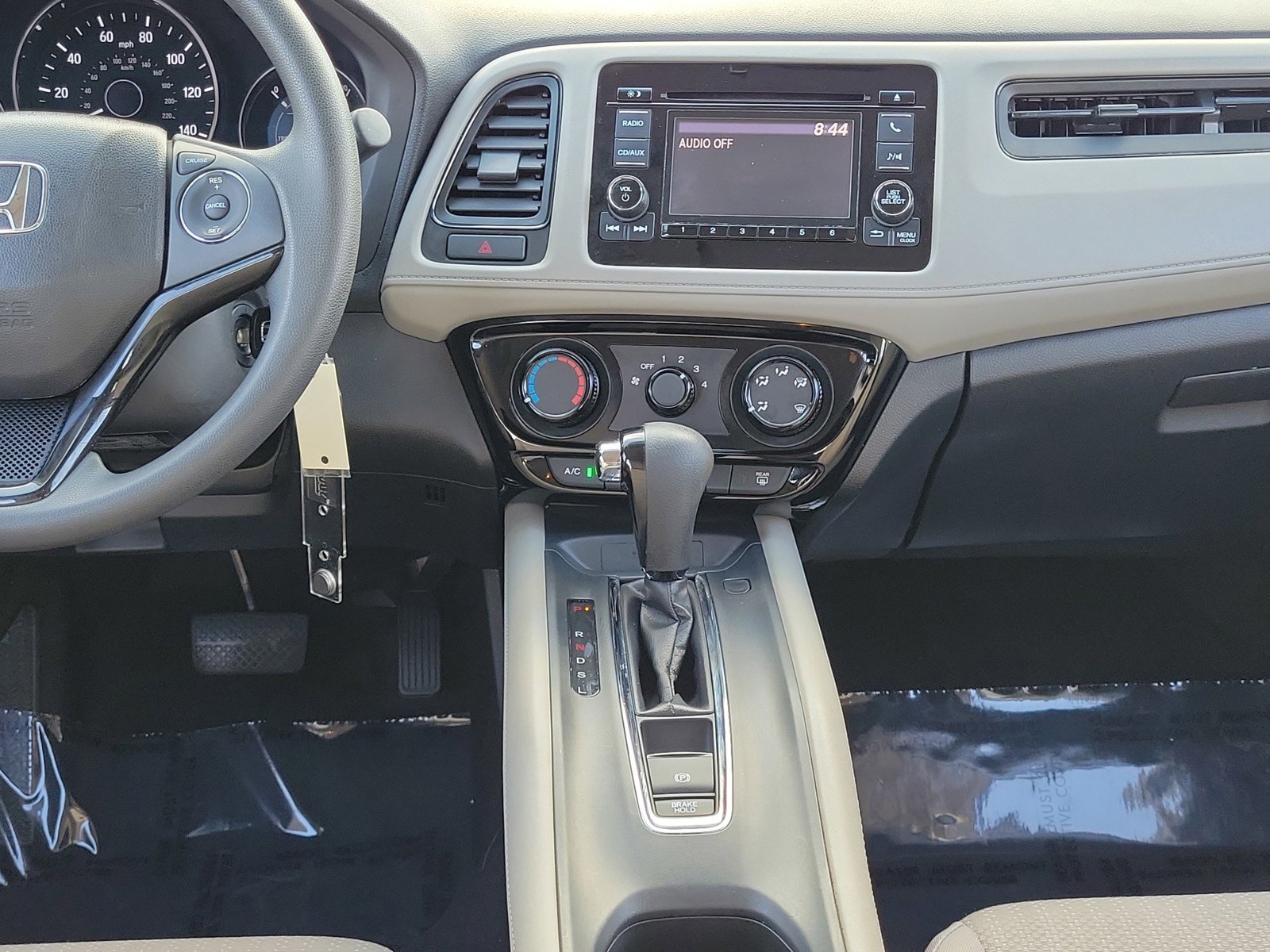 Used 2017 Honda HR-V LX image 29