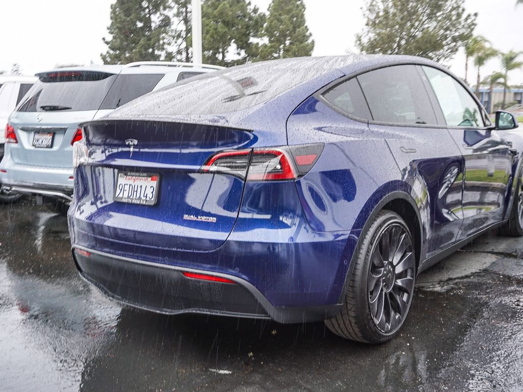 Used 2022 Tesla Model Y Performance image 5
