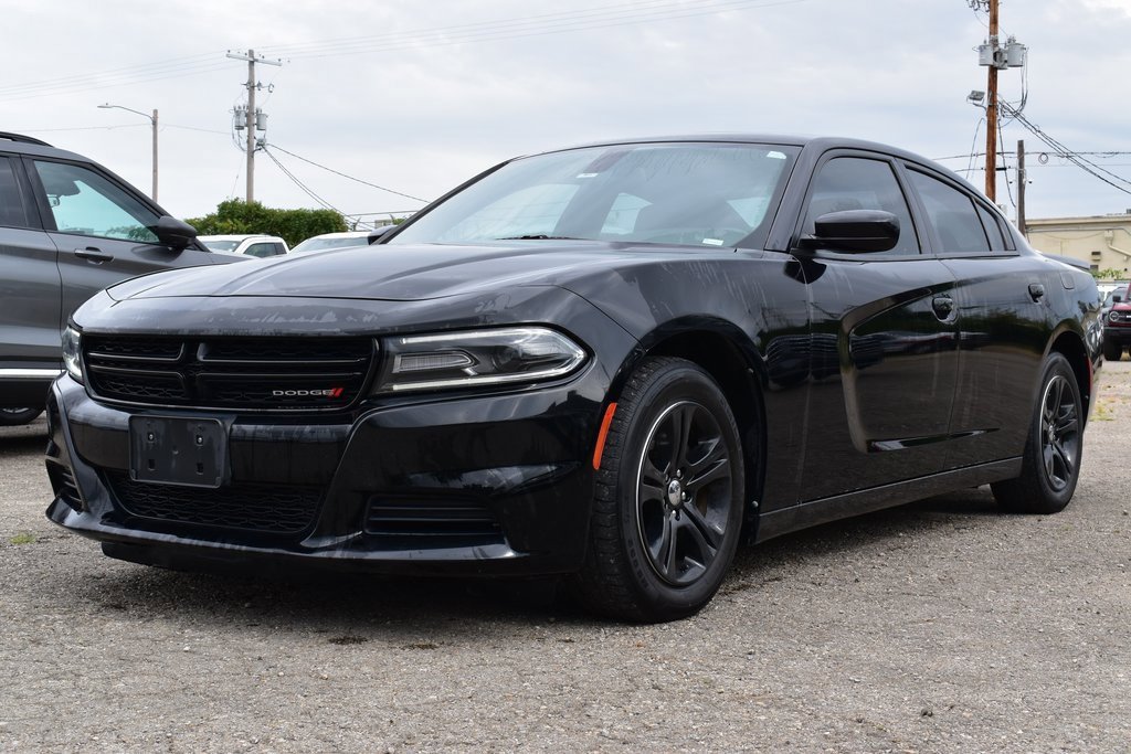 Used 2019 Dodge Charger SXT