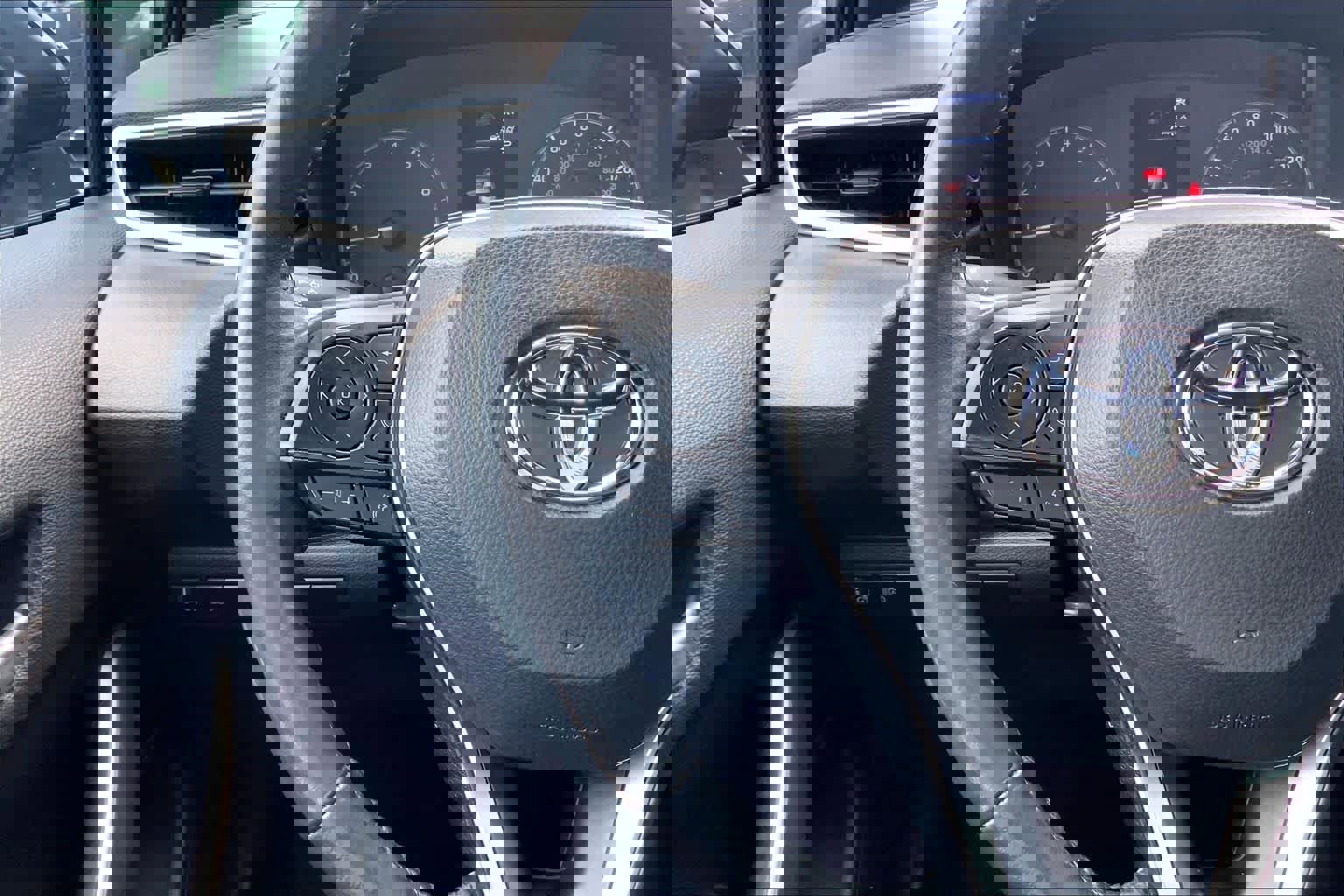 Used 2024 Toyota Corolla SE image 22