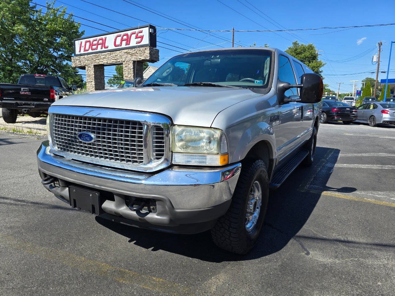Used 2004 Ford Excursion XLT AWD/4WD image 7