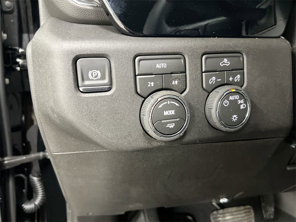 New 2026 Chevrolet Silverado 1500 LT image 18