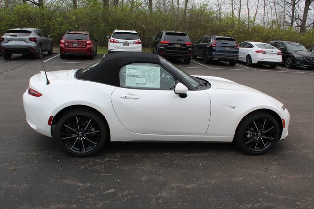 New 2026 MAZDA MX-5 Miata Grand Touring w/ Weather Package RWD image 2