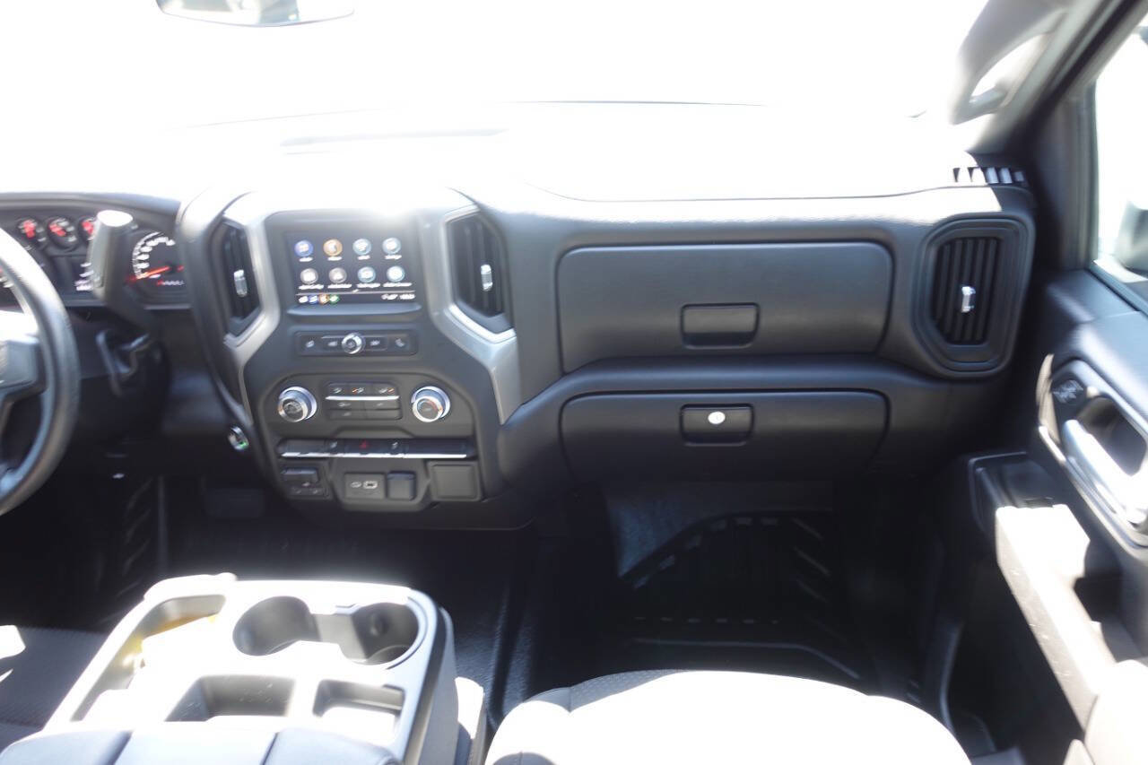 Used 2025 Chevrolet Silverado 2500 W/T AWD/4WD image 42