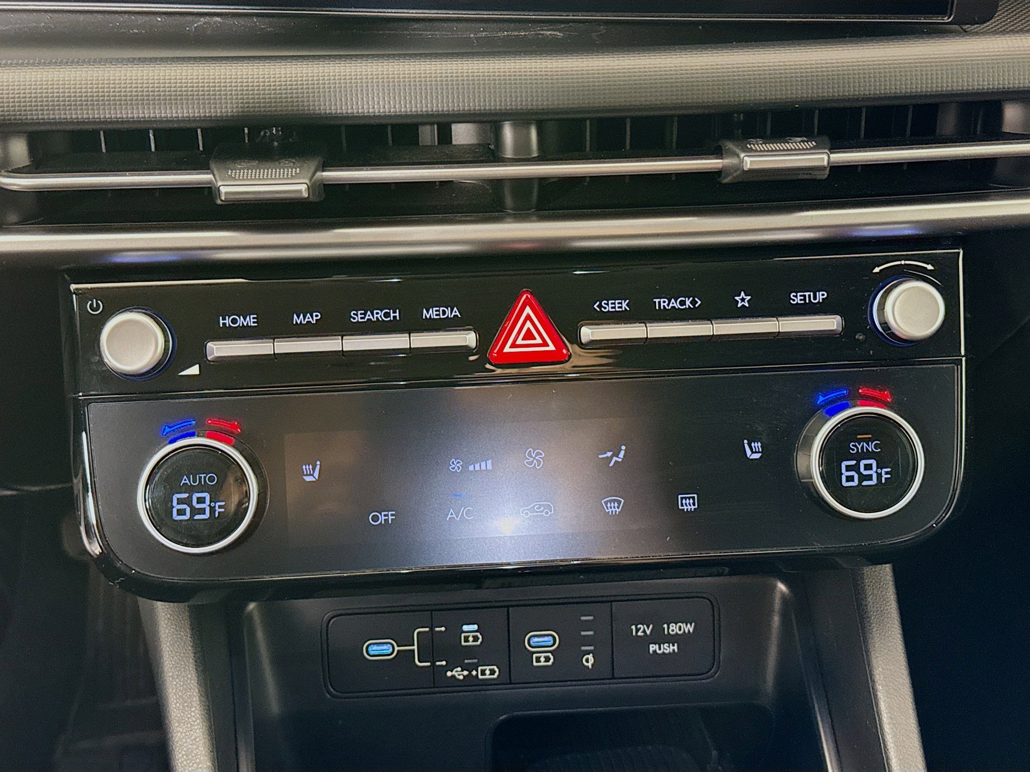 Used 2025 Hyundai Tucson SEL image 16