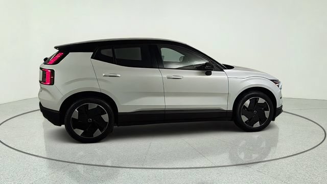 New 2026 Volvo EX30 Plus w/ Protection Package Premier RWD image 8