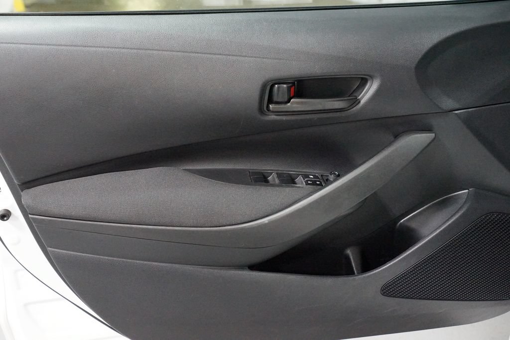 Certified 2024 Toyota Corolla LE FWD image 27