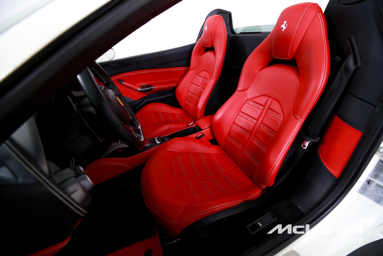 Used 2018 Ferrari 488 Spider RWD image 12