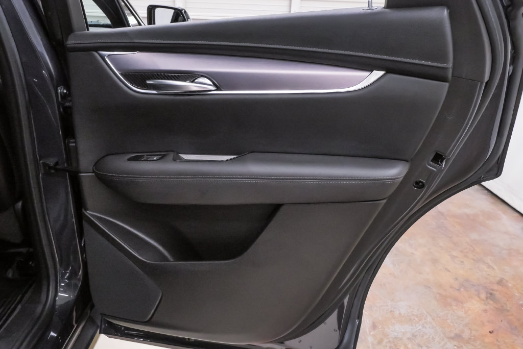 Used 2022 Cadillac XT5 Luxury FWD image 28