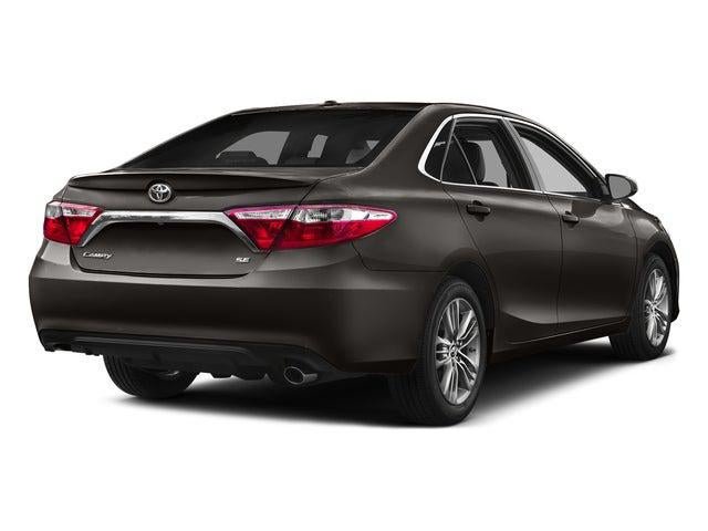 Used 2017 Toyota Camry XSE w/ Moonroof Package FWD image 3