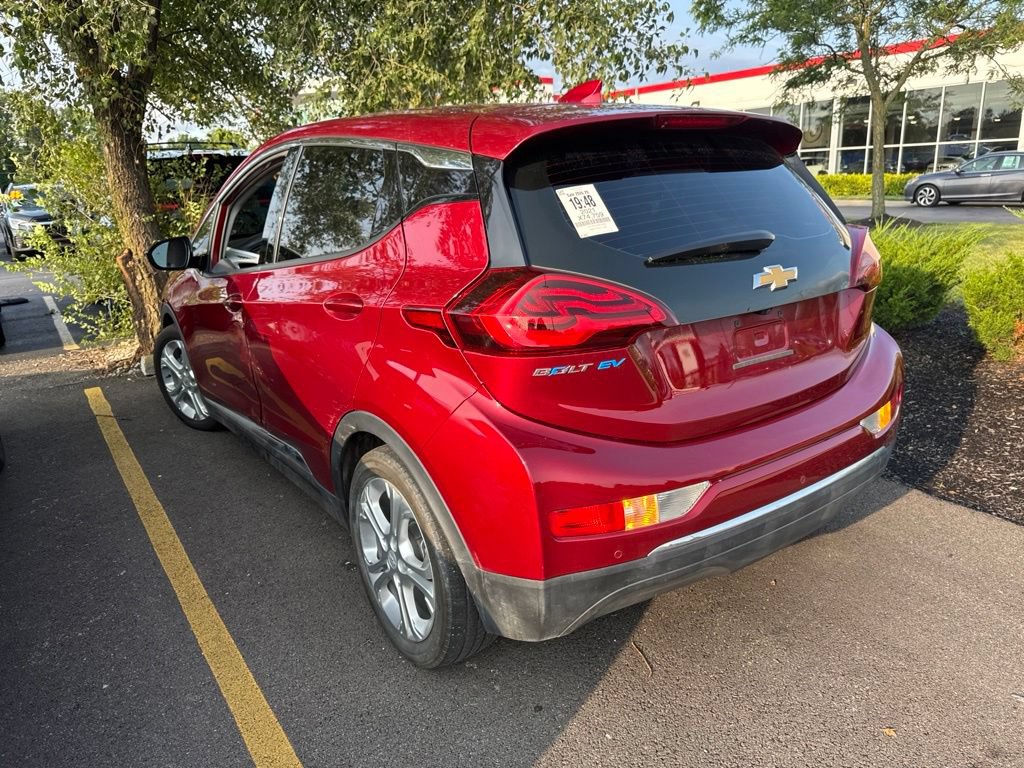 Used 2021 Chevrolet Bolt LT FWD image 4