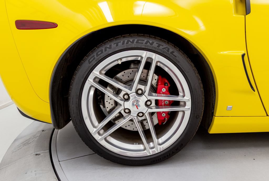 Used 2007 Chevrolet Corvette Z06 w/ Preferred Equipment Group RWD image 23