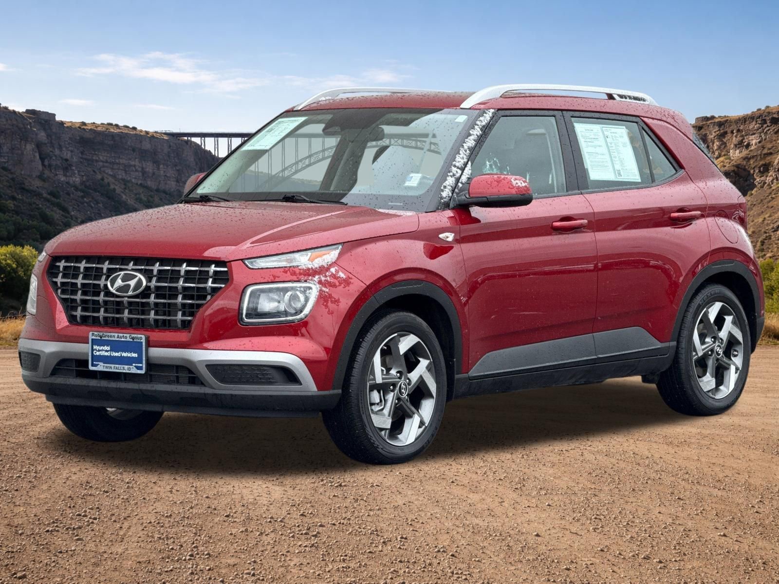 Certified 2024 Hyundai Venue SEL image 7