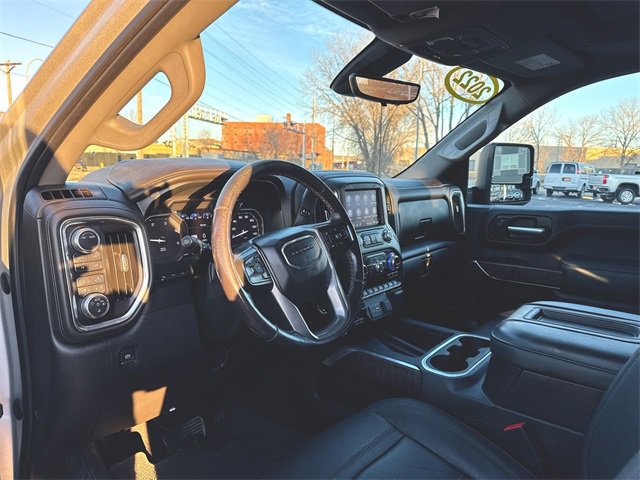 Used 2022 GMC Sierra 2500 Denali w/ Denali Ultimate Package image 10