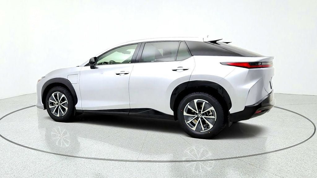 Used 2023 Lexus RZ 450e Premium w/ Technology Package AWD/4WD image 7