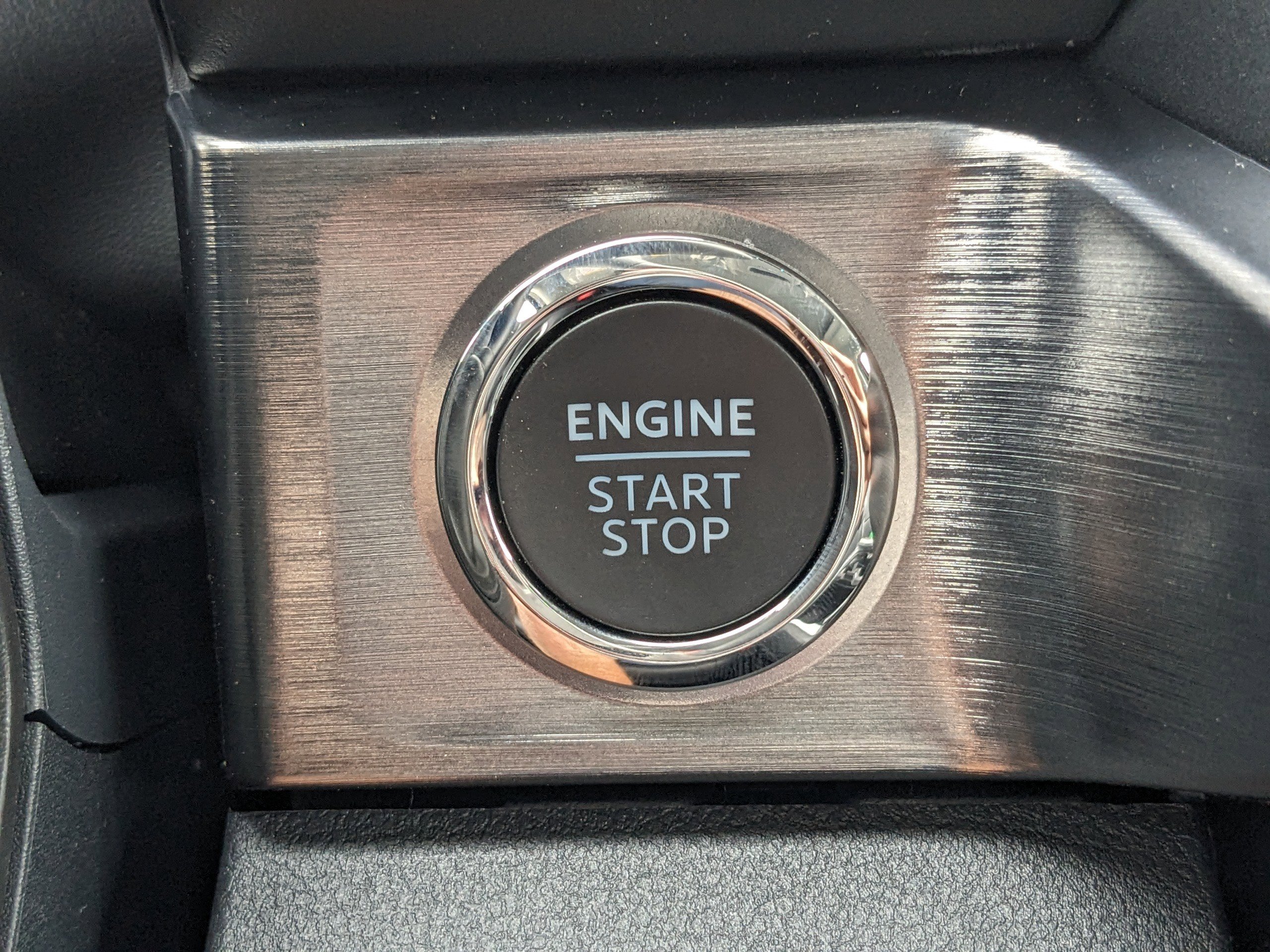 New 2025 Ford F350 Lariat w/ Black Appearance Package image 26
