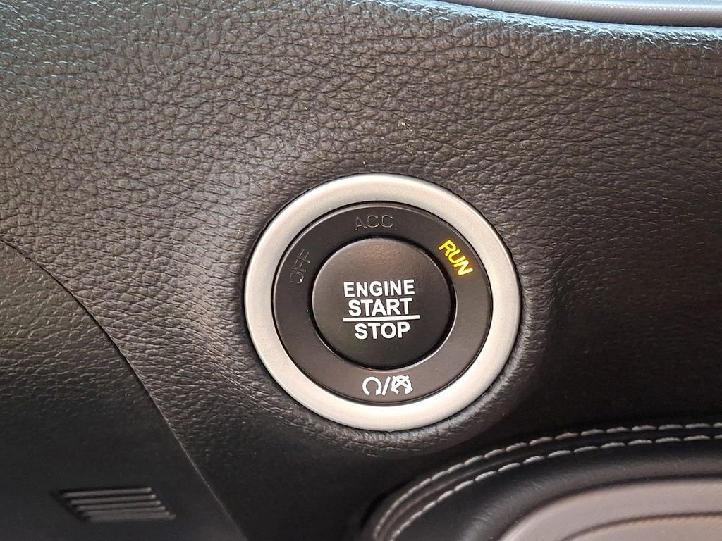 Used 2023 Dodge Challenger R/T RWD image 22