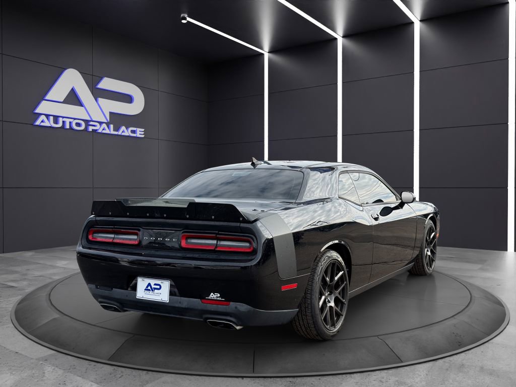 Used 2017 Dodge Challenger R/T Scat Pack w/ Leather Interior Group image 6