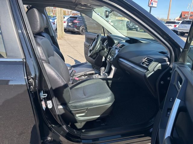 Used 2016 Subaru Forester 2.5i Limited image 15