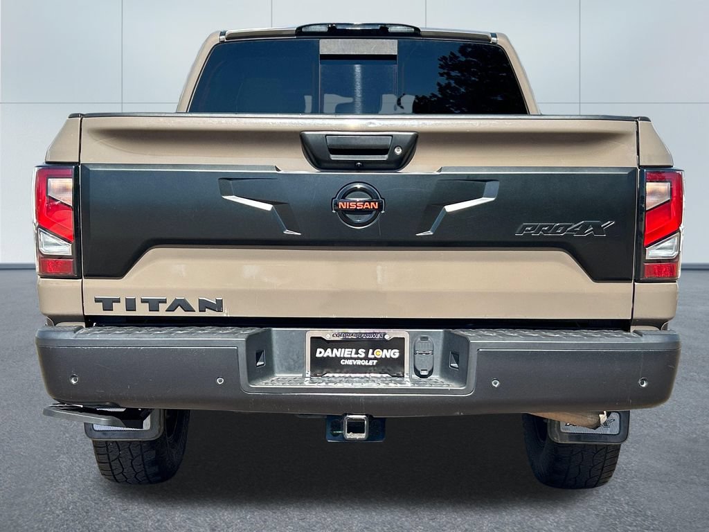 Used 2021 Nissan Titan PRO-4X w/ Pro-4x Convenience Package AWD/4WD image 4