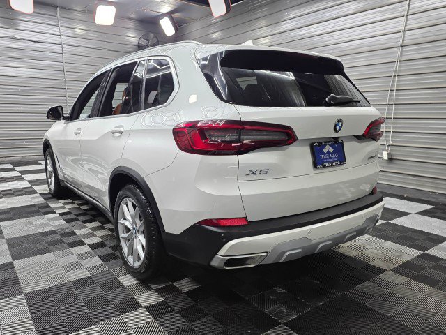 Used 2019 BMW X5 xDrive40i w/ Premium Package 2 AWD/4WD image 8