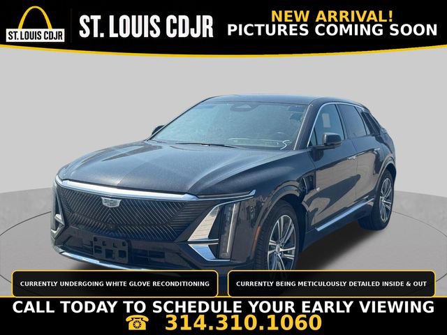 Used 2024 Cadillac Lyriq Luxury w/ LPO, Floor Liner Package
