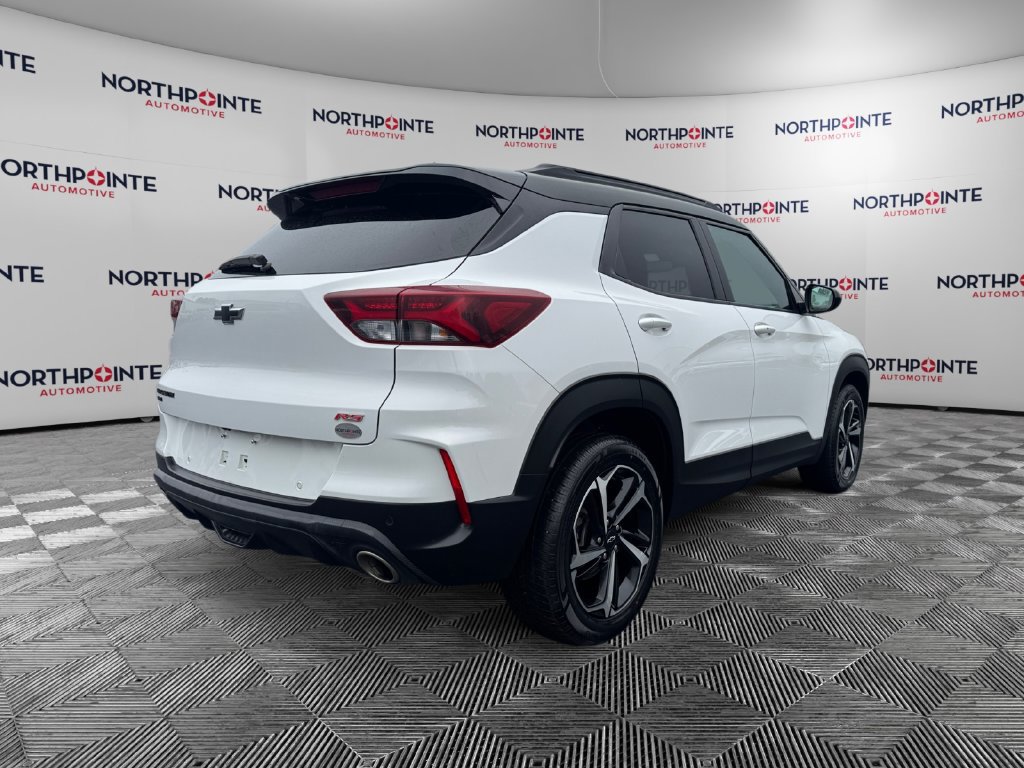 Used 2022 Chevrolet TrailBlazer RS w/ Sun and Liftgate Package AWD/4WD image 6