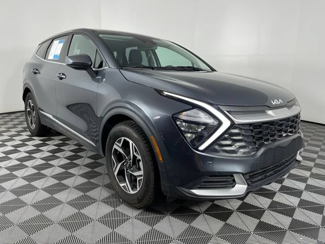 Used 2023 Kia Sportage LX FWD image 3
