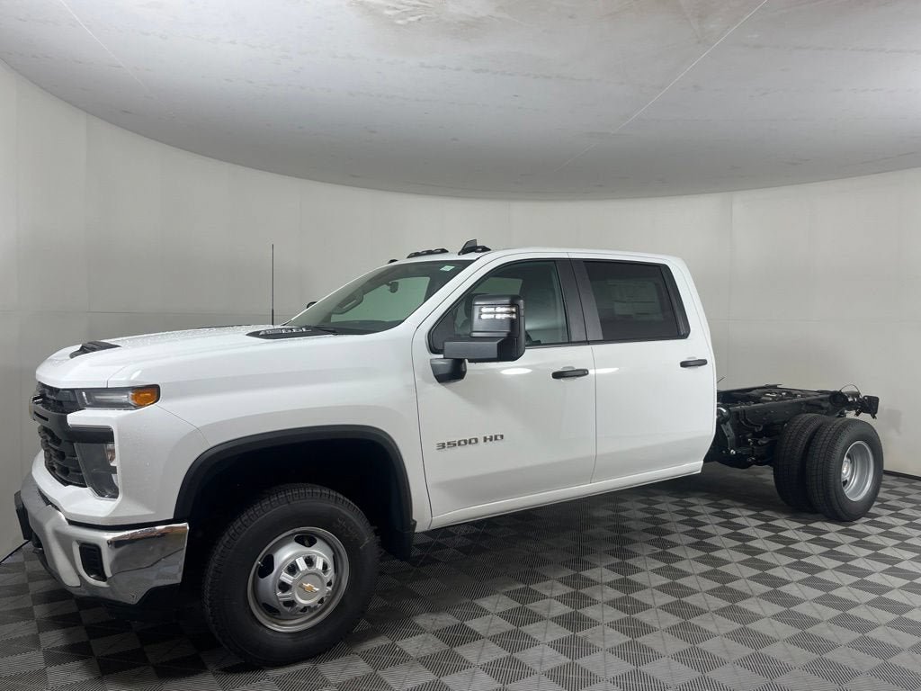 New 2026 Chevrolet Silverado 3500 W/T w/ WT Convenience Package AWD/4WD image 7