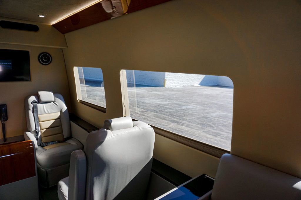 Used 2015 Mercedes-Benz Sprinter 2500 image 41