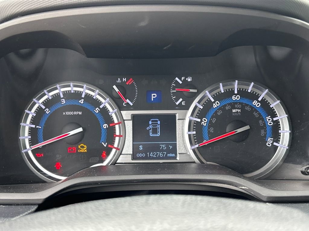 Used 2018 Toyota 4Runner SR5 image 14