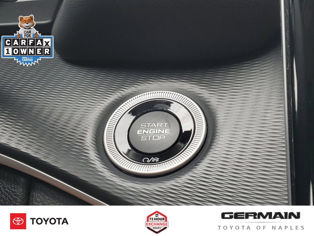 Used 2023 Jeep Grand Cherokee L Laredo RWD image 33