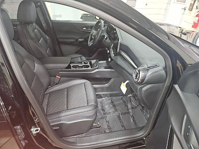 New 2026 Chevrolet Equinox LT w/ Convenience Package II AWD/4WD image 28