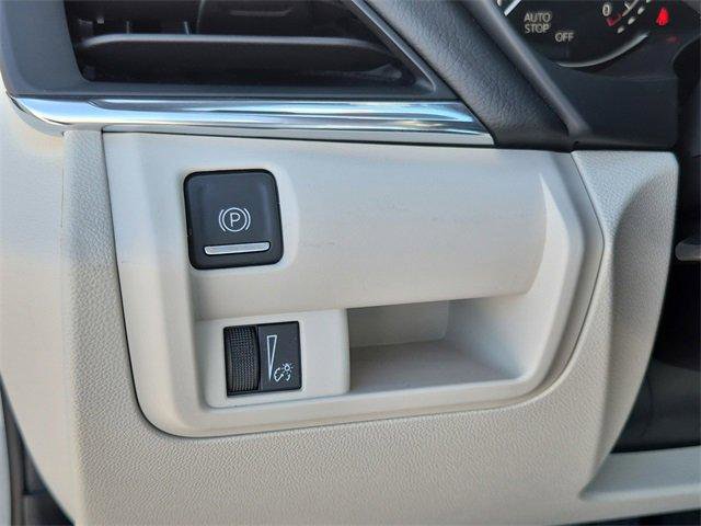 Used 2023 Cadillac CT4 Luxury image 23