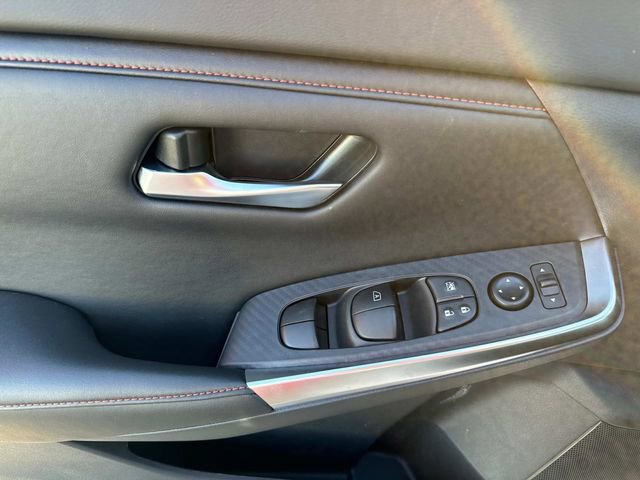 New 2025 Nissan Sentra SR w/ Lighting Package image 12