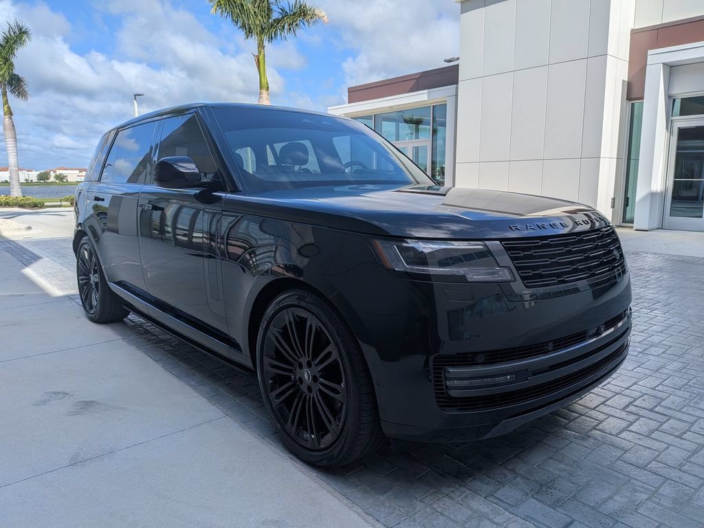 Certified 2024 Land Rover Range Rover Long Wheelbase SE AWD/4WD image 8