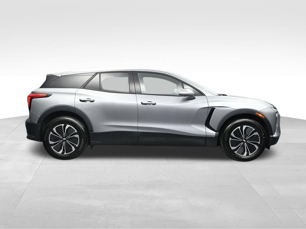 Used 2024 Chevrolet Blazer EV LT AWD/4WD image 6