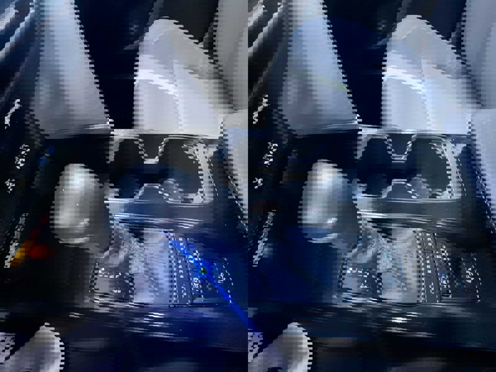 Used 2025 Toyota Camry SE w/ Convenience Package FWD image 20